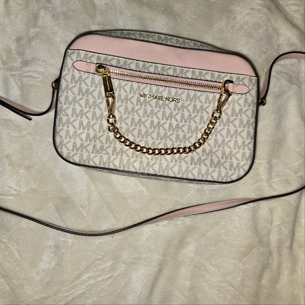 MICHEAL KHORS Purse